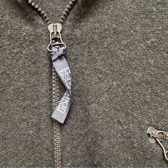 Irish Made 100% Wool Fisherman Out of Ireland Front Zip Sweater Dark Green - Picture 6 of 7